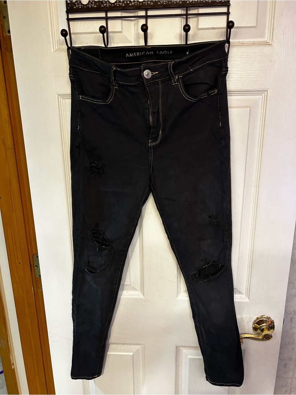 American Eagle Outfitters Black Ripped Skinny Jeans